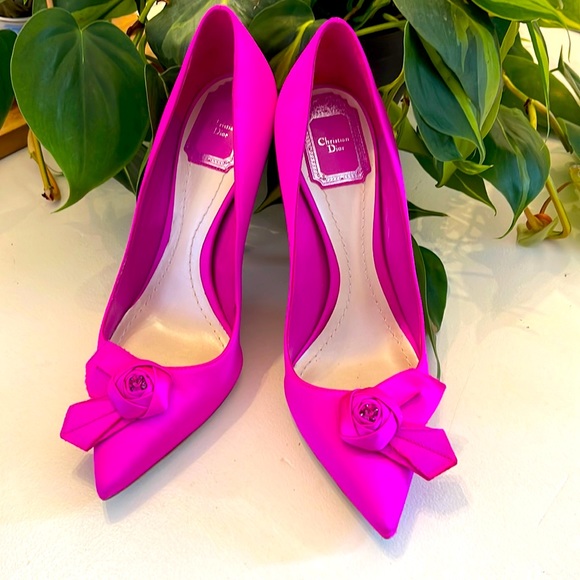 Purchased in Paris Boutique Christian Dior Pink Satin Heels. - Picture 1 of 4
